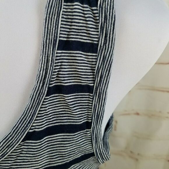 3/$25 Gap Legging Tank medium stripe - Picture 4 of 5